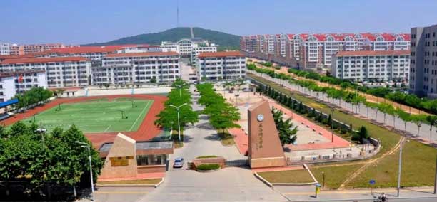 �����l(w��i)���W(xu��)У��D