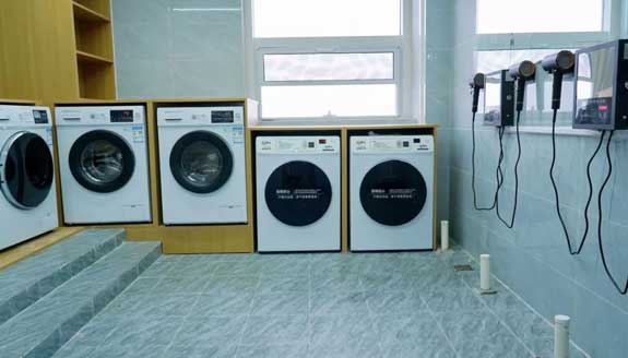 ���������е��I(y��)�W(xu��)Уϴ�·�