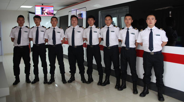 �ʝɽ�ͨ�߼�(j��)�����W(xu��)У����܉����ͨ�\(y��n)ݔ�c����