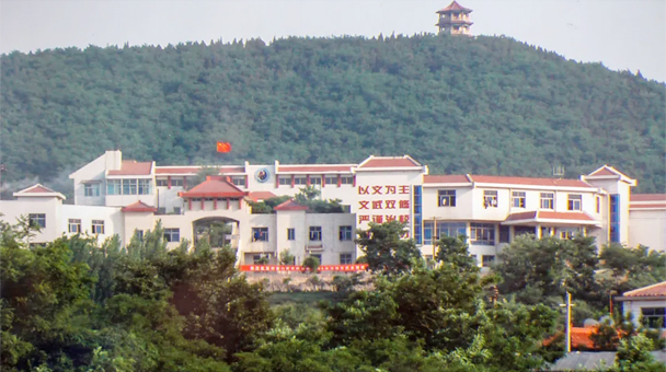 �Ͳ����A�@�WУ