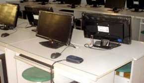 學(xué)校多媒體機(jī)房