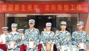 表彰優(yōu)秀學(xué)生