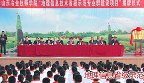 ������Ϣ��(zhu��n)�I(y��)Ⱥ